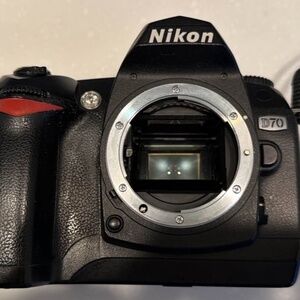 Nikon D70 Digital Camera